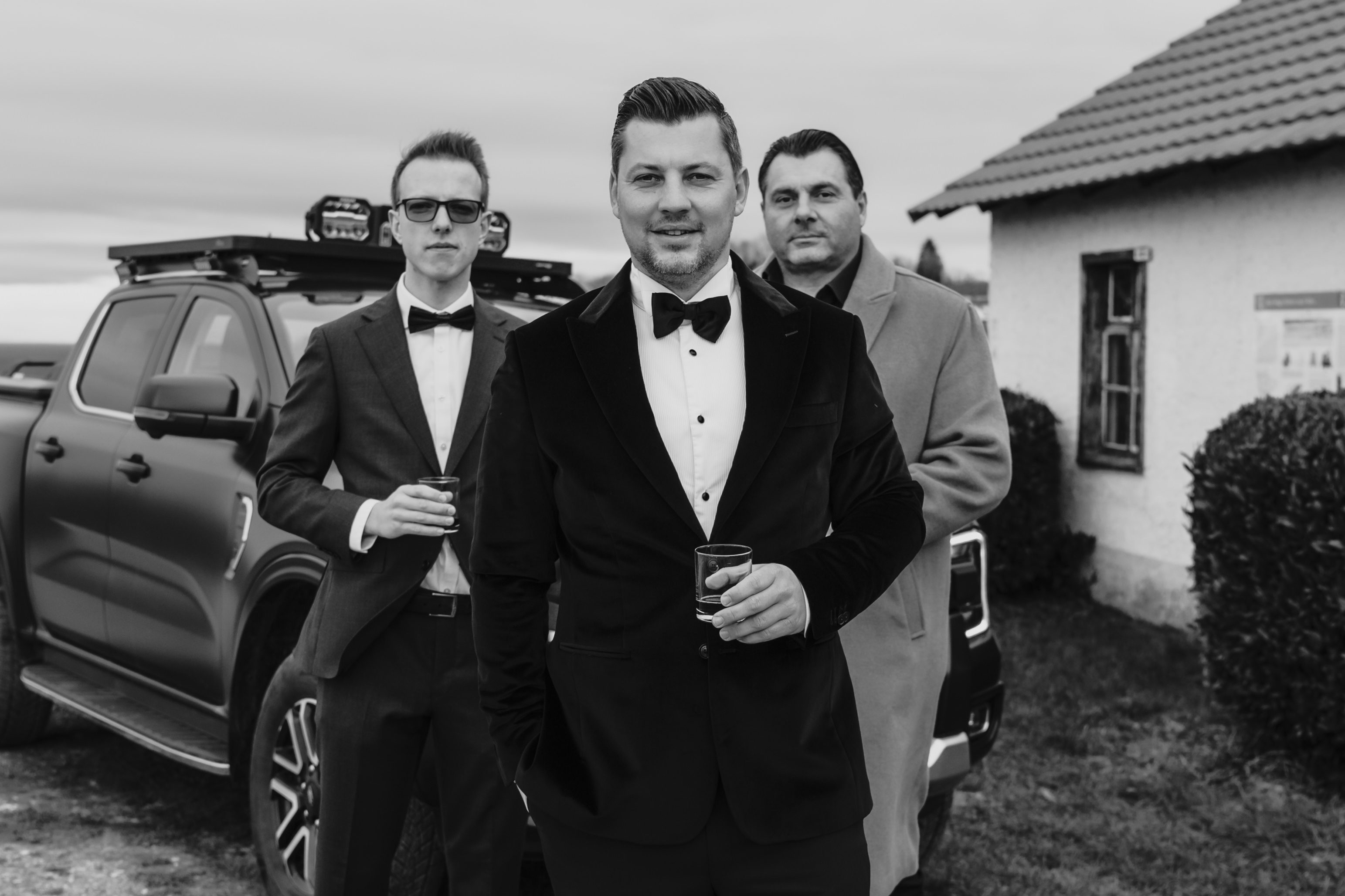 Gruppen Bild, Bräutigam mit seinen Jungs